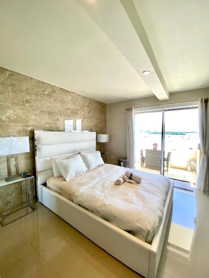 Premium Modern Waterfront Apartment With Miami Skyline View On The Bay 5 Mins Drive To Miami Beach With Free Parking Экстерьер фото